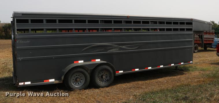 image for item DD0161 2008 Titan 1R8691 livestock trailer