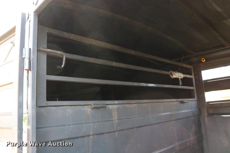 image for item DD0161 2008 Titan 1R8691 livestock trailer