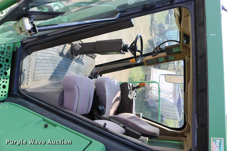 image for item DD0166 John Deere 9760 STS RWA combine