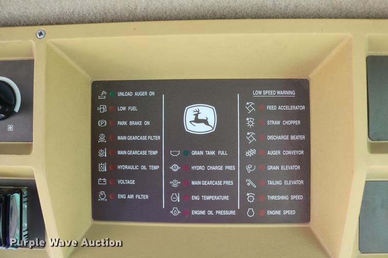 image for item DD0166 John Deere 9760 STS RWA combine