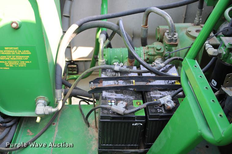 image for item DD0166 John Deere 9760 STS RWA combine