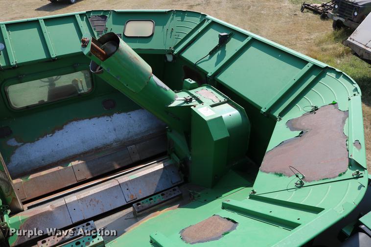 image for item DD0166 John Deere 9760 STS RWA combine