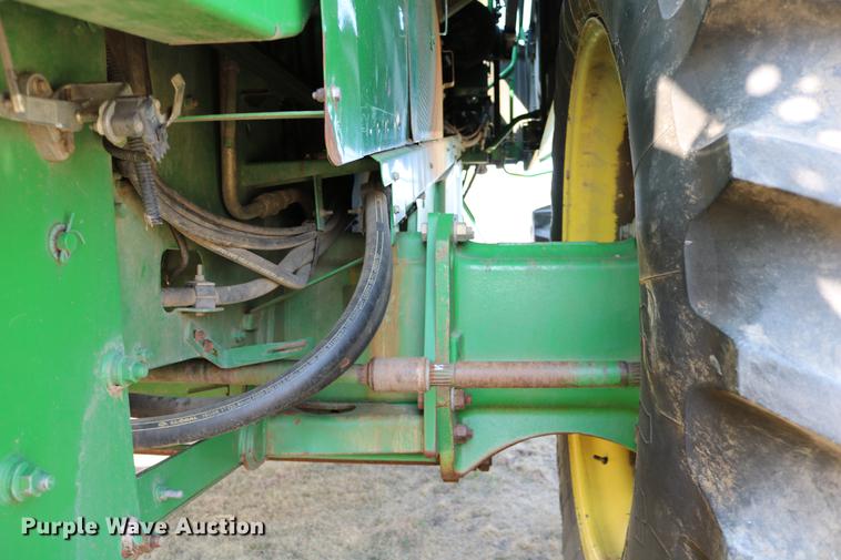image for item DD0166 John Deere 9760 STS RWA combine