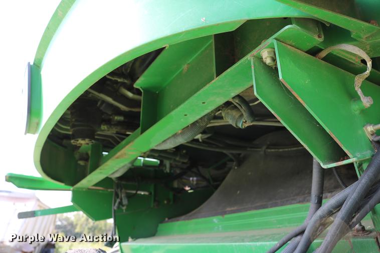 image for item DD0166 John Deere 9760 STS RWA combine