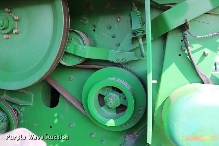 image for item DD0166 John Deere 9760 STS RWA combine