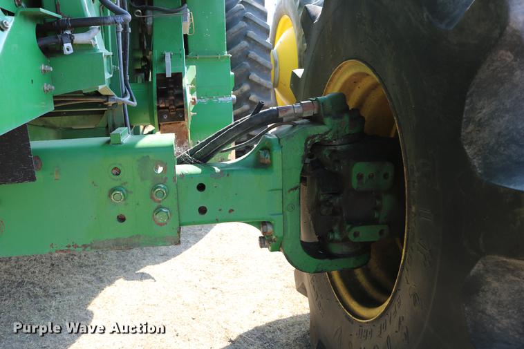 image for item DD0166 John Deere 9760 STS RWA combine