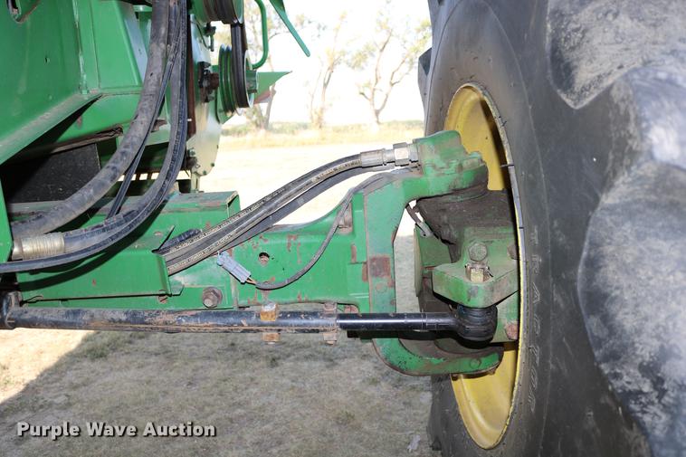 image for item DD0166 John Deere 9760 STS RWA combine