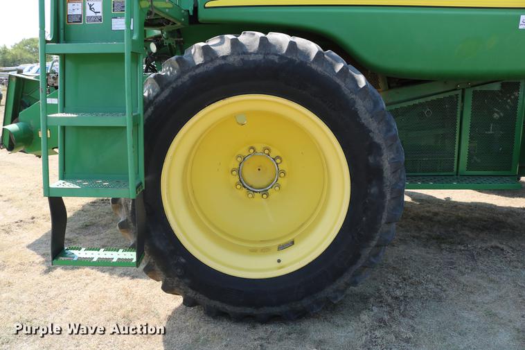 image for item DD0166 John Deere 9760 STS RWA combine