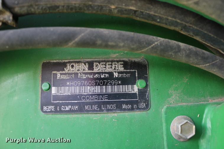 image for item DD0166 John Deere 9760 STS RWA combine