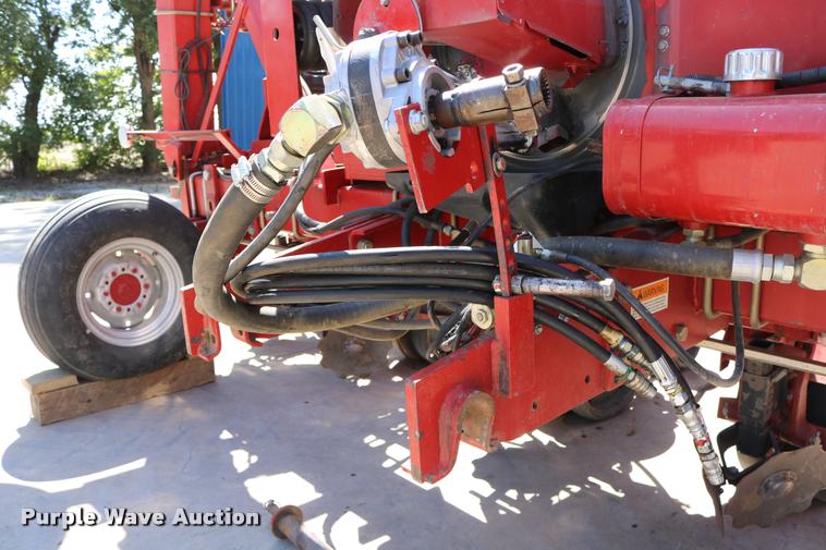 image for item DD0173 Case IH 955 Cyclo Air no-till planter