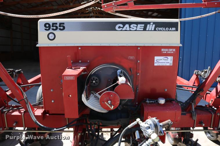 image for item DD0173 Case IH 955 Cyclo Air no-till planter