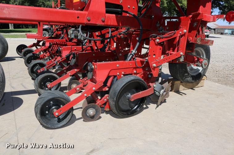 image for item DD0173 Case IH 955 Cyclo Air no-till planter