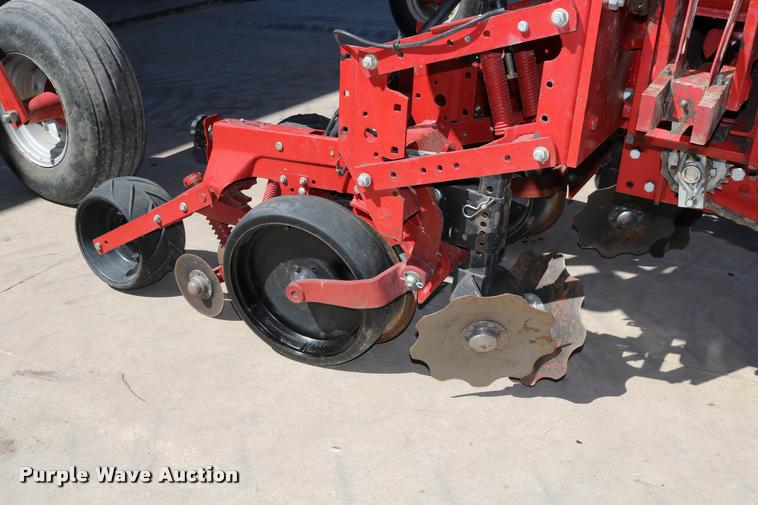 image for item DD0173 Case IH 955 Cyclo Air no-till planter