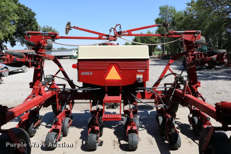 image for item DD0173 Case IH 955 Cyclo Air no-till planter