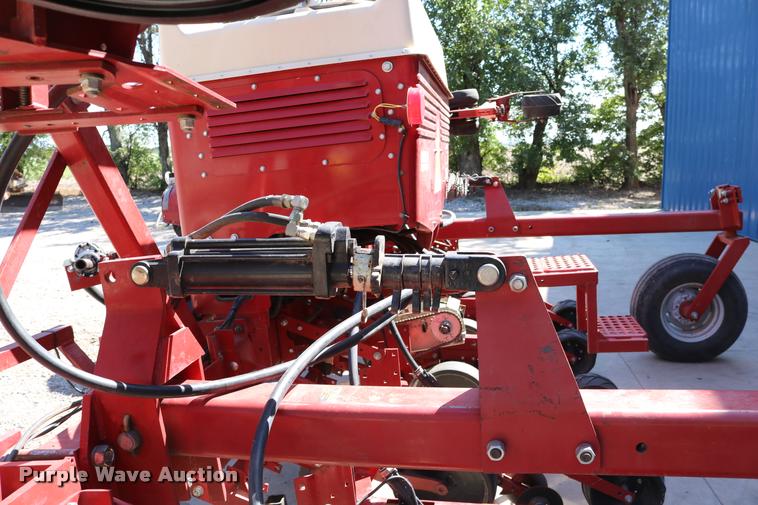 image for item DD0173 Case IH 955 Cyclo Air no-till planter
