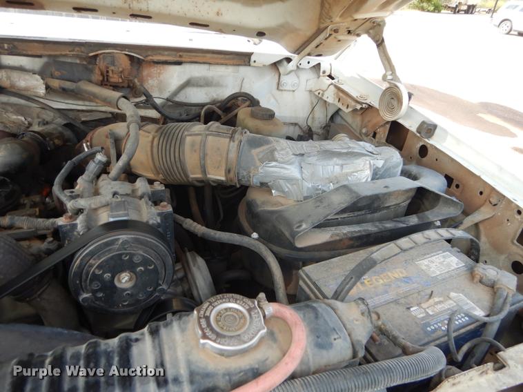 image for item DD0840 1994 Ford F450 Super Duty XL flatbed truck