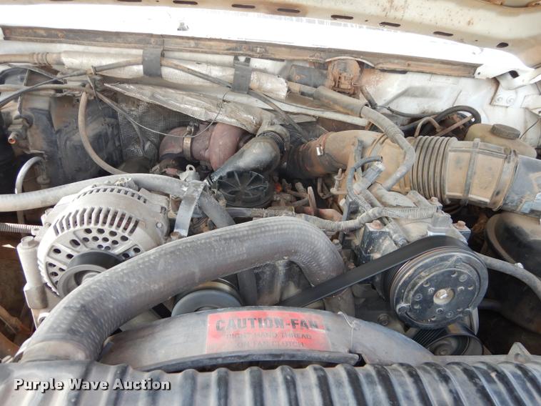 image for item DD0840 1994 Ford F450 Super Duty XL flatbed truck