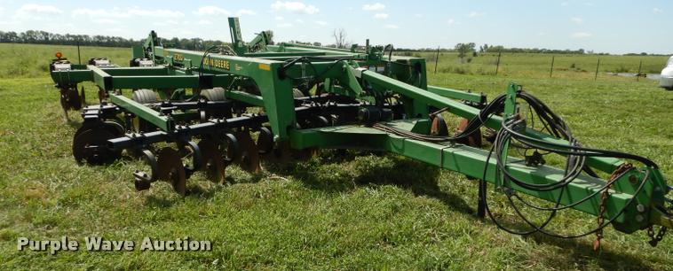image for item DD0853 John Deere 2700 disk
