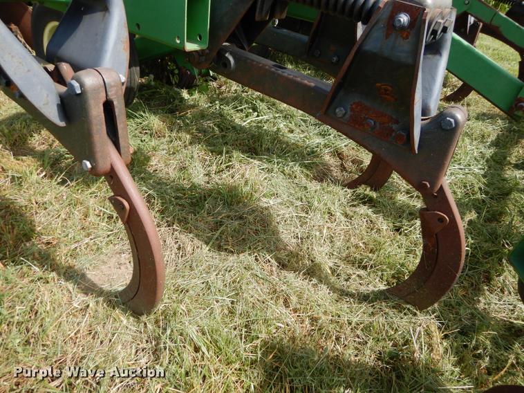 image for item DD0853 John Deere 2700 disk