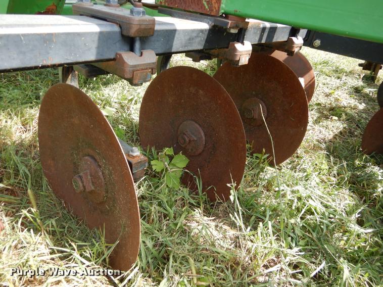 image for item DD0853 John Deere 2700 disk