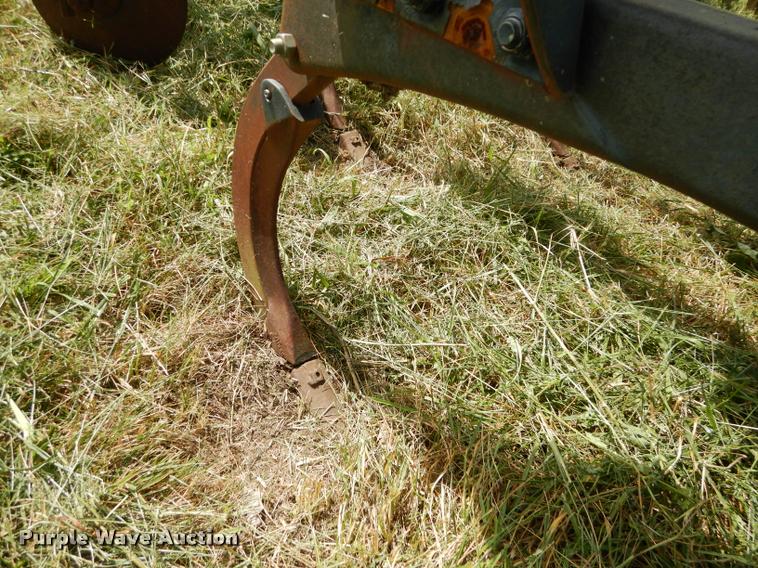 image for item DD0853 John Deere 2700 disk