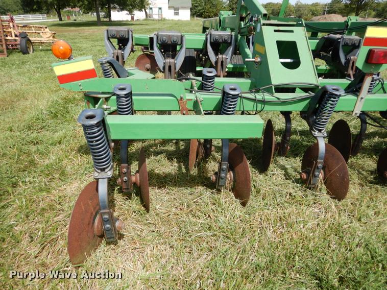 image for item DD0853 John Deere 2700 disk