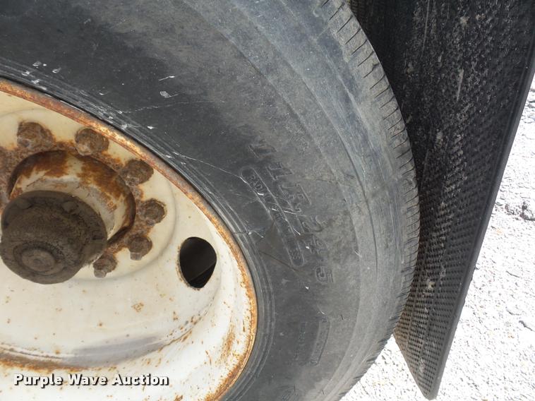 image for item DD1541 1992 Timpte double hopper grain trailer