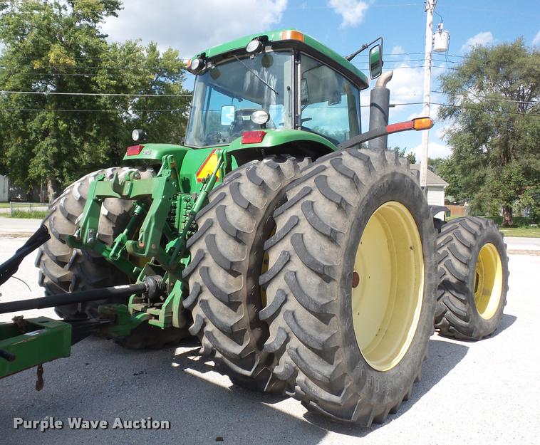 image for item DD1543 2004 John Deere 8520 MFWD tractor