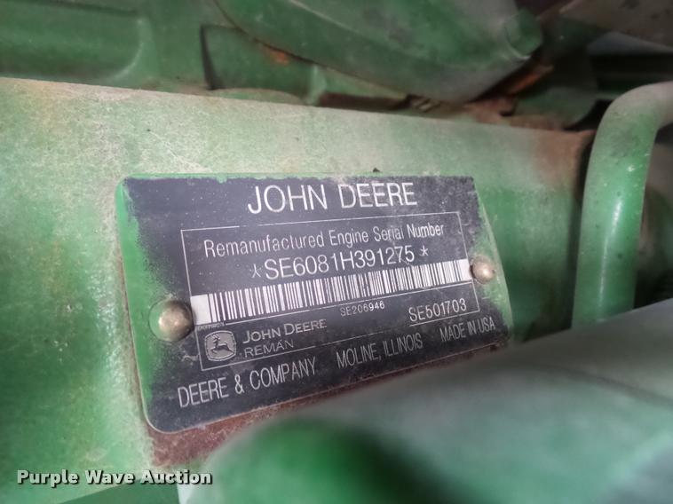 image for item DD1543 2004 John Deere 8520 MFWD tractor