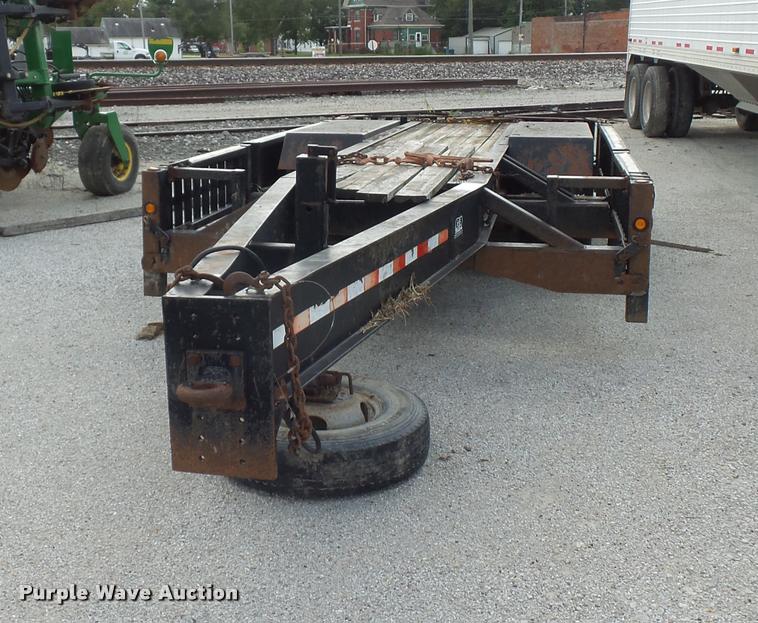image for item DD1544 2001 Behnke sprayer trailer