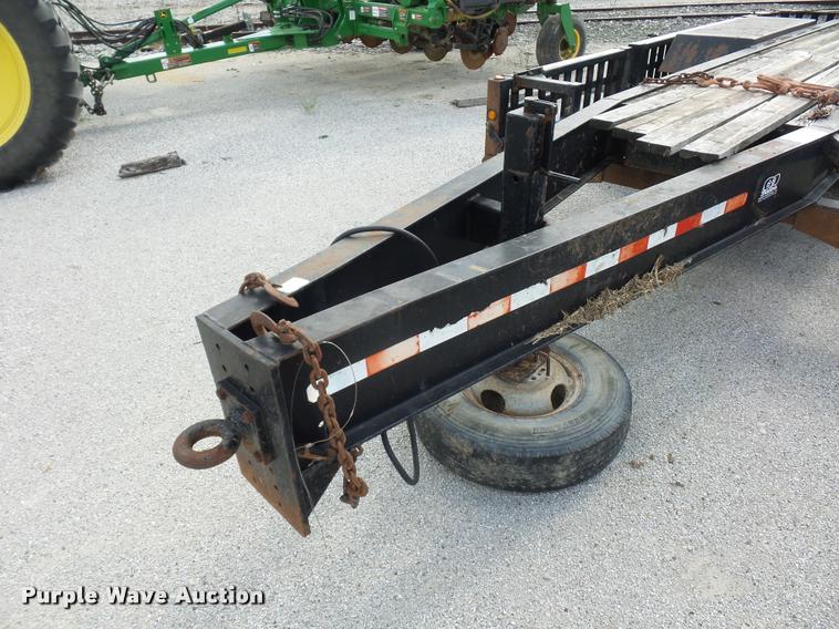 image for item DD1544 2001 Behnke sprayer trailer