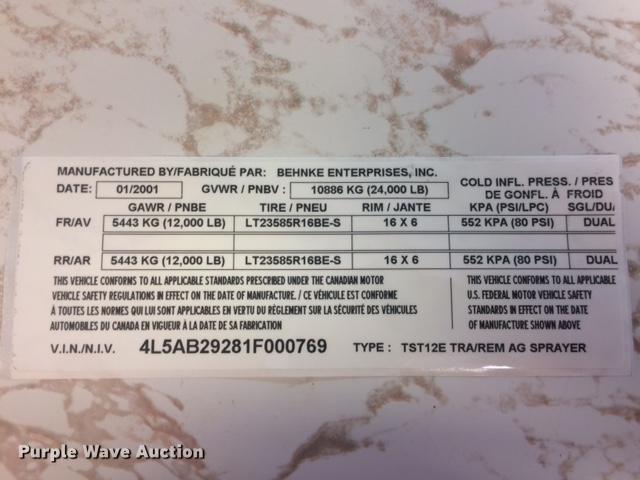 image for item DD1544 2001 Behnke sprayer trailer