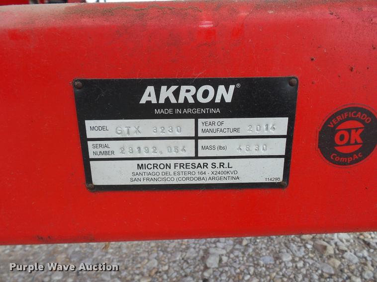 image for item DD1545 2014 Akron GTX3230 grain bagger