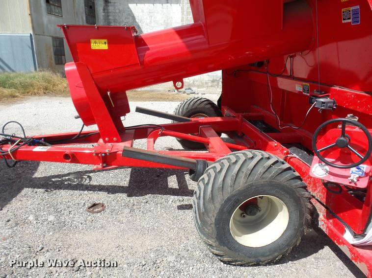 image for item DD1546 Akron GTX3230 grain bagger