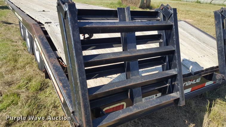 image for item DL9008 2000 Donahue 812-28 equipment trailer