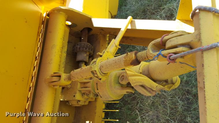 image for item DL9009 Shop built windrow fluffer