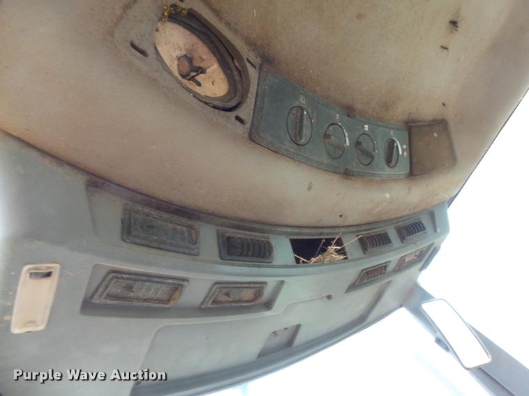 image for item DR9224 1989 Case IH Magnum 7140 MFWD tractor