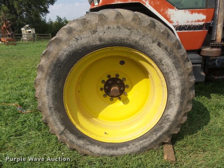 image for item DR9224 1989 Case IH Magnum 7140 MFWD tractor