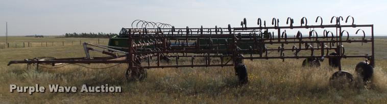 image for item DR9226 Spring tooth harrow