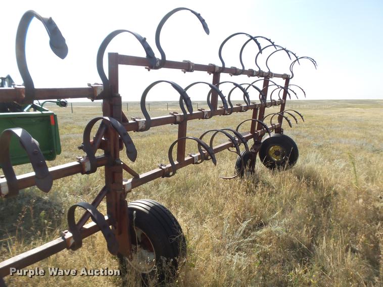 image for item DR9226 Spring tooth harrow