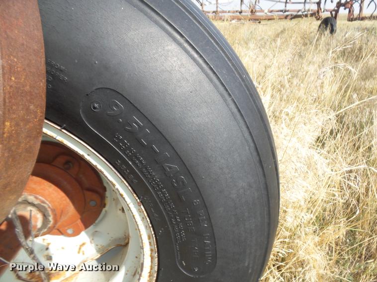 image for item DR9226 Spring tooth harrow