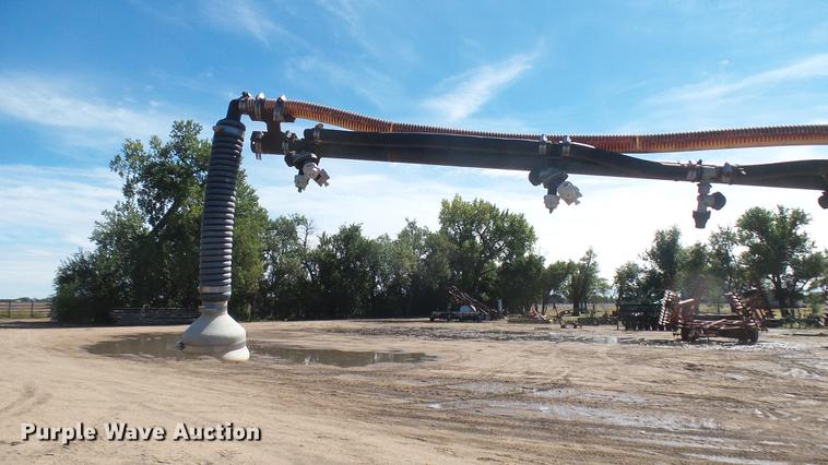 image for item EB9331 Melroe SpraCoupe 22 self-propelled sprayer