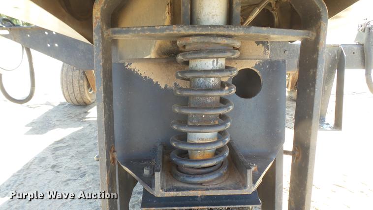 image for item EB9331 Melroe SpraCoupe 22 self-propelled sprayer