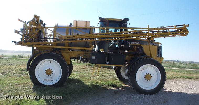image for item K6403 2009 Ag-Chem RoGator 1084SSC self-propelled sprayer