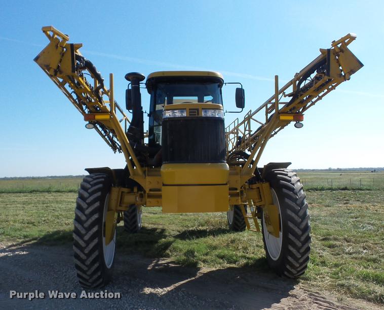 image for item K6403 2009 Ag-Chem RoGator 1084SSC self-propelled sprayer