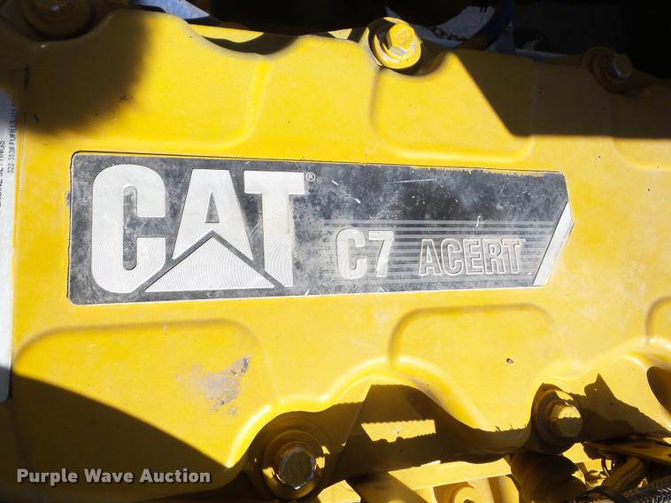 image for item K6403 2009 Ag-Chem RoGator 1084SSC self-propelled sprayer