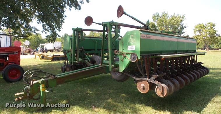 image for item K6404 Great Plains Solid Stand 30 grain drill