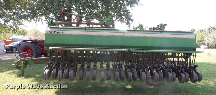 image for item K6404 Great Plains Solid Stand 30 grain drill