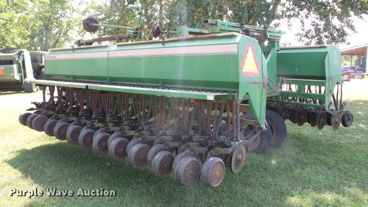 image for item K6404 Great Plains Solid Stand 30 grain drill