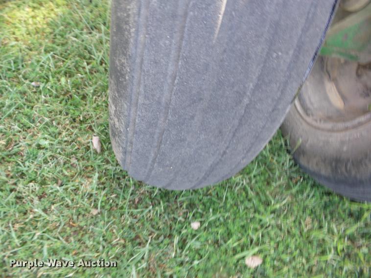 image for item K6404 Great Plains Solid Stand 30 grain drill